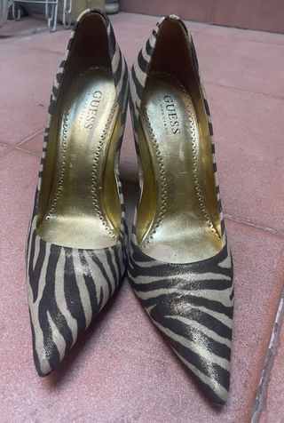 Zapatos Guess como nuevos