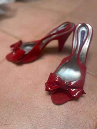 Zapatos rojos