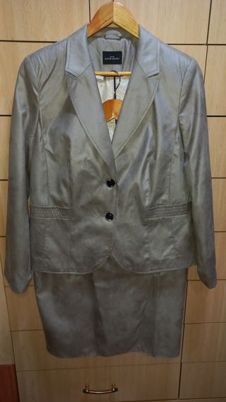 Traje chaqueta gris 46