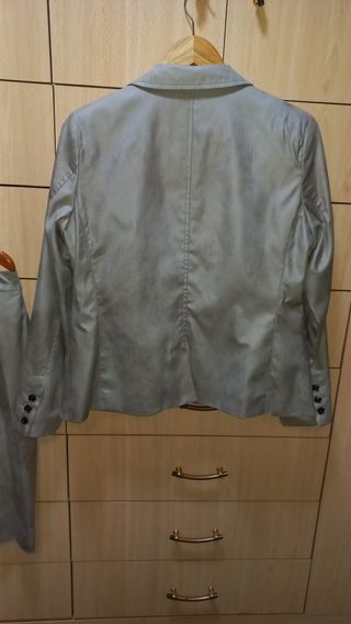 Traje chaqueta gris 46