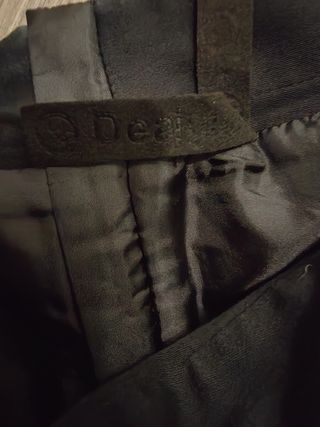 Falda corta desigual