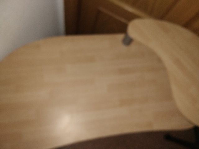 Escritorio. Posibilidad de transporte.