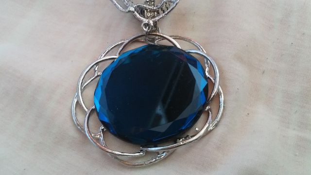Collar Fashion Jewelry con piedra azul