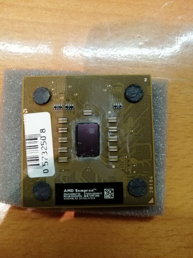 AMD Sempron SDA2400DUT3D