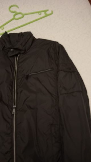 Cazadora Lefties talla 40, nueva sin estrenar