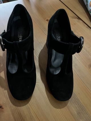 Zapato tacón cuero T.38