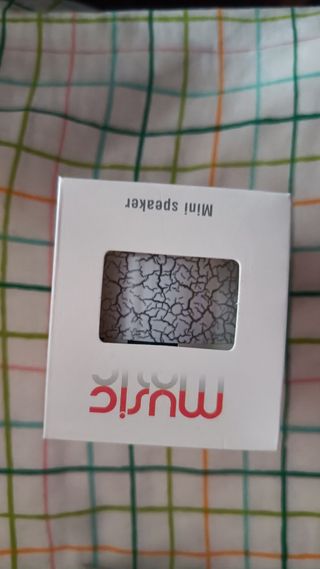 Altavoz Bluetooth 3 euros