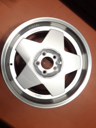 2 + 2 Llantas Borbet 17" 5x112 y sus tapas.