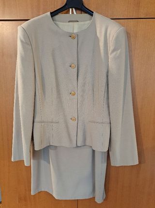 tailleur beige Max  Mara