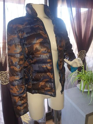 Di-Bye Plumas camuflaje