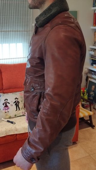 Cazadora de cuero Massimo Dutti