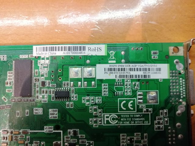 ATI Radeon R9250 256MB DDR AGP VGA/TVO/DVI-I