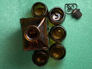 LICORERA CONJUNTO VASOS VINTAGE BOTELLA ANTIGUA