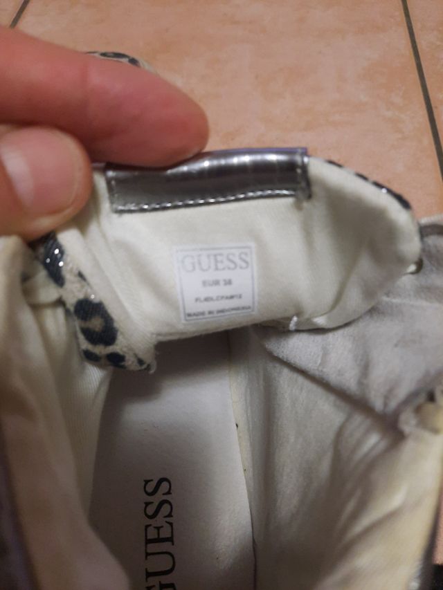 Scarpe da donna Guess Los Angeles N 38