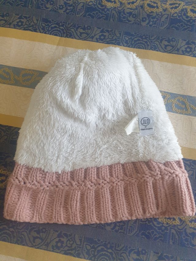 Capellino lana marchio J.LO j