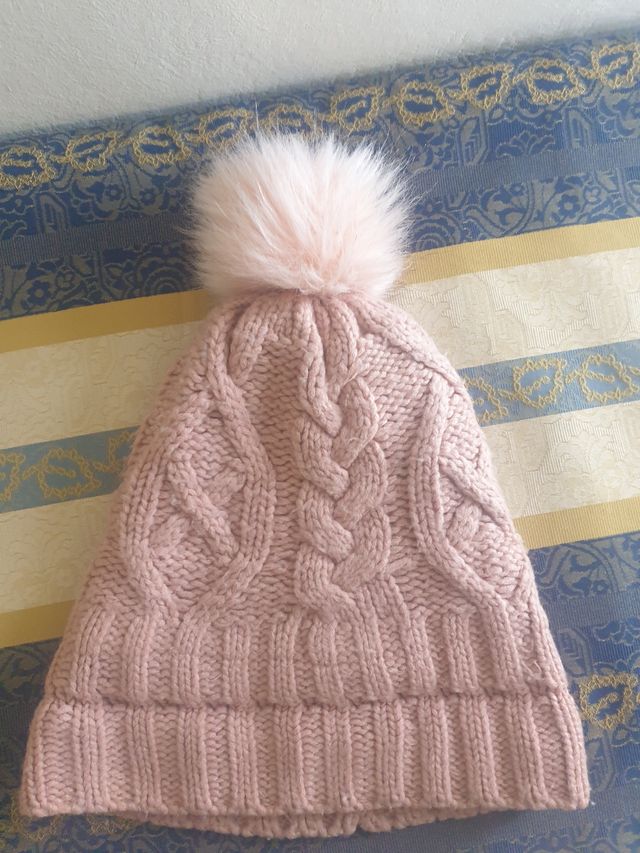 Capellino lana marchio J.LO j