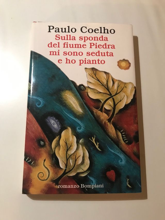 Sulla sponda del fiume piedra mi sono seduta ed ho