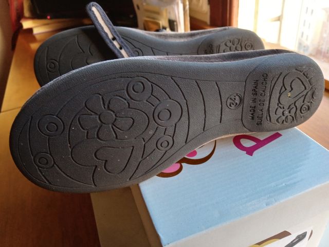 Zapatos niña numero34 pisamonas