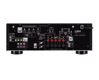 home cinema Yamaha Music Cast y altavoces