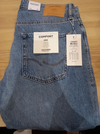 pantalón vaquero chico sin estrenar