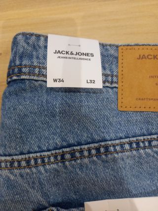 pantalón vaquero chico sin estrenar