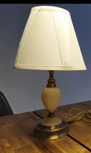 PIE lámpara de mesa de alabastro SOLO QUEDA UNO