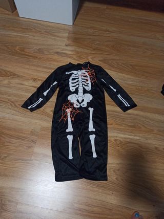 Disfraz esqueleton. Esqueleto.