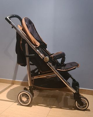 Silla de Paseo Bebecar spot. Urge venta.