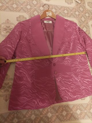Traje chaqueta rosa fucsia