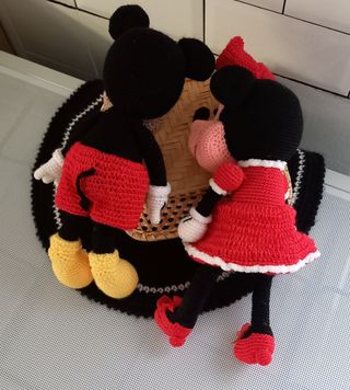 Mickey y Minnie a crochet.