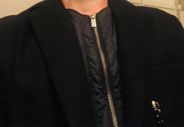 •Abrigo 3/4 Bikkembergs con chaleco incorporado.