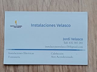 Lampista electricista.