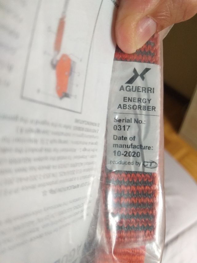 Sistema antocaida. Rebel. Protecta de cable 3M