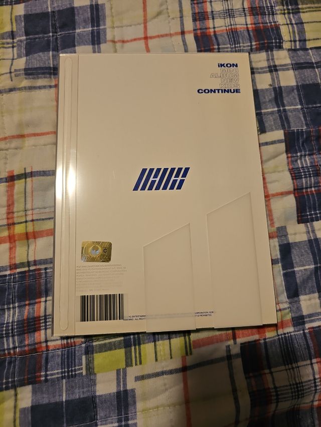 Album IKON New Kids Continue