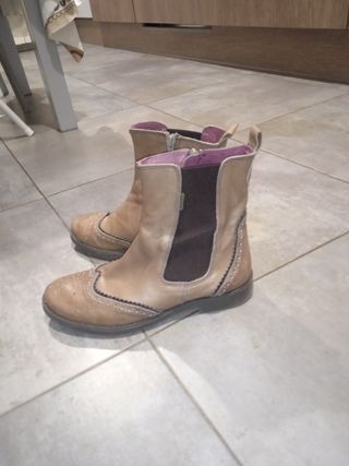 Botines chica Hispanitas