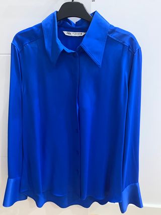 Camisa azul eléctrico Zara