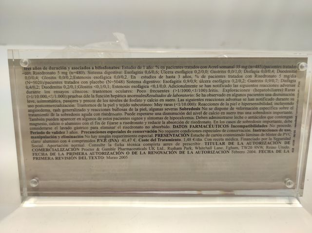 Expositor médico de osteoporose