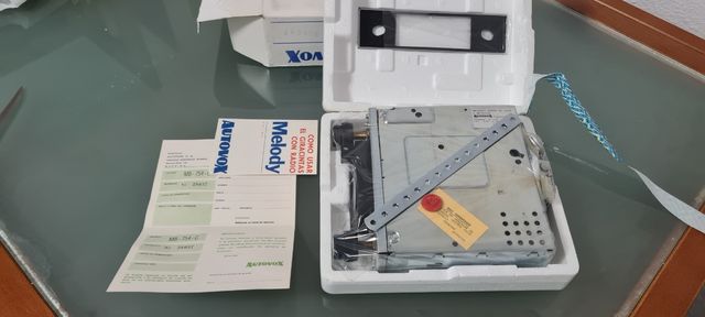 Radio autovox años 70