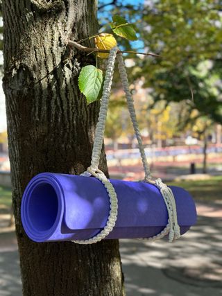 Porta esterillas macrame