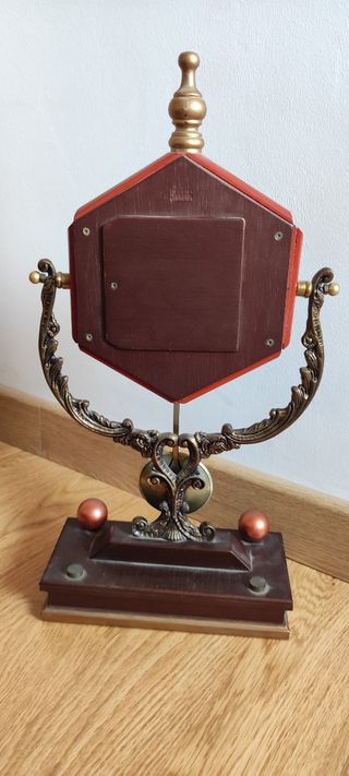 Rloj de péndulo artesanal y único