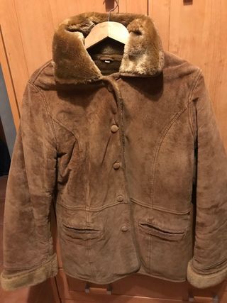 CHAQUETON PIEL VUELTA T.40
