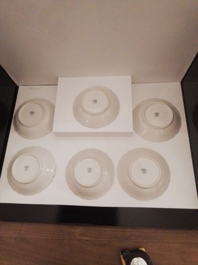 6 cuencos antiguos. Código, C. 8