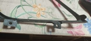 REJILLA PARAGOLPES ANTINIEBLA DERECHO KIA NIRO