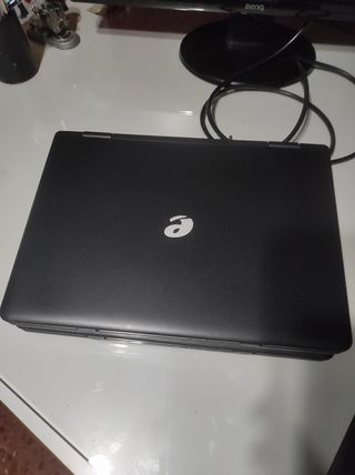 Ordenador portátil antiguo