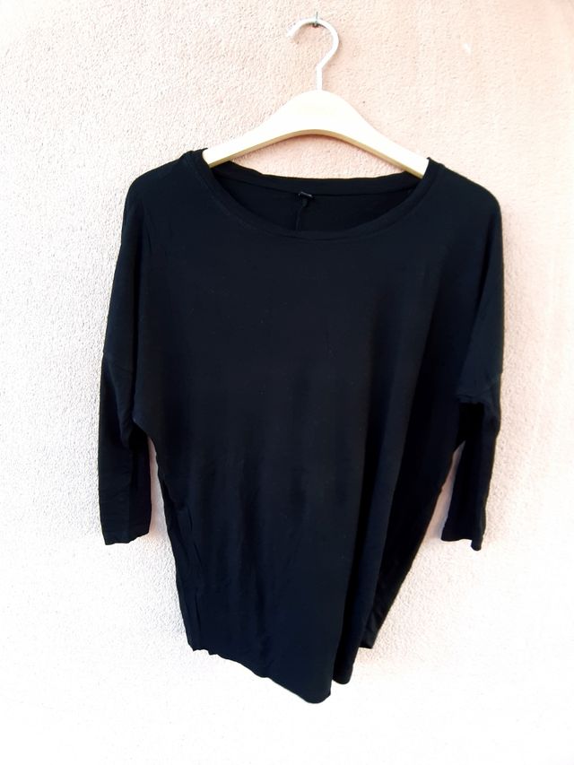 CAMISETA NEGRA MANGA 3/4