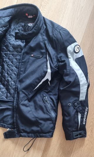 Chaqueta
