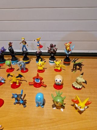 Figuras pokemon FURUTA choco egg y chess gashapon