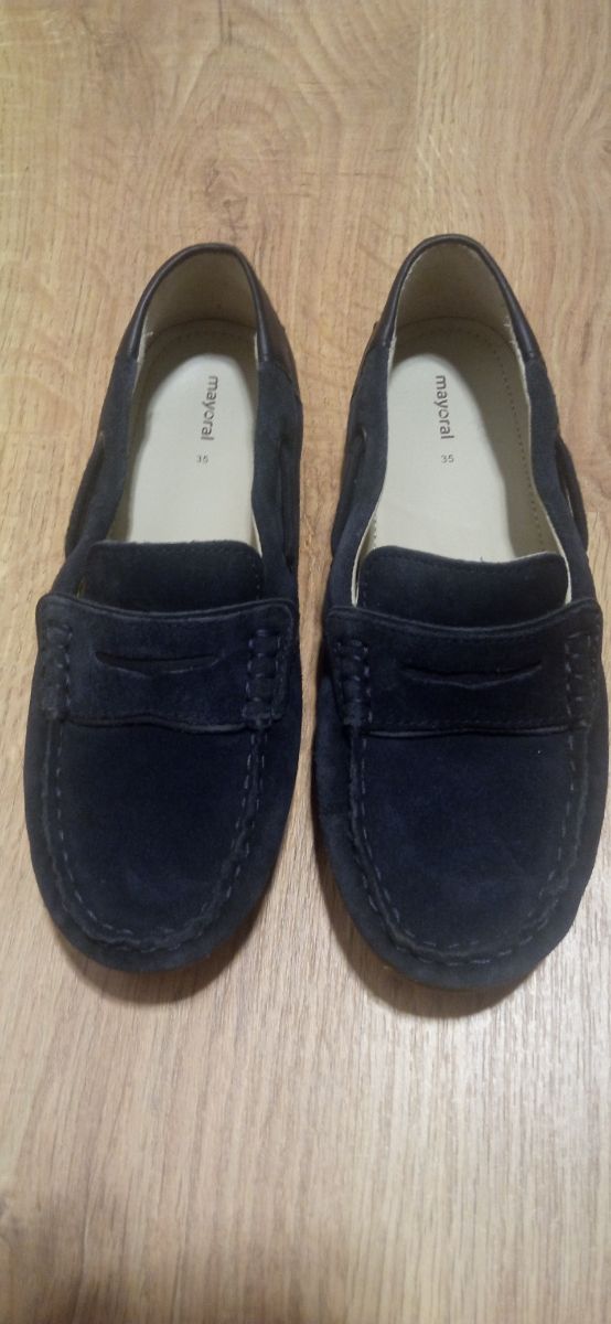 Zapatos Muy Nuevos Mocasines Mayoral niño