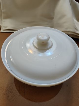 Sopera arcopal romantique años 80 flores azules