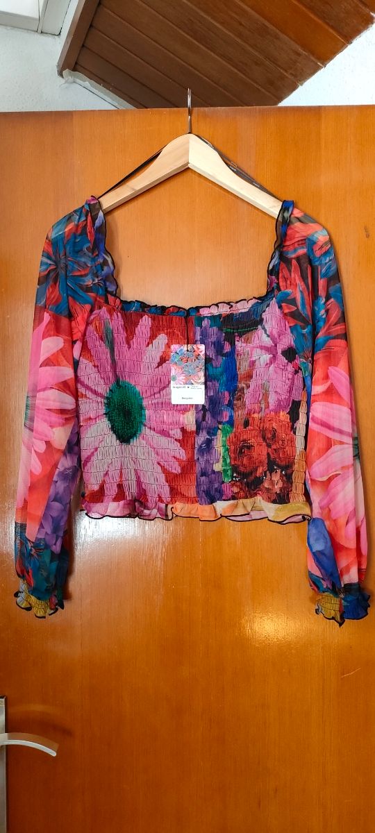 Blusa Gasa Desigual cuerpo elastico